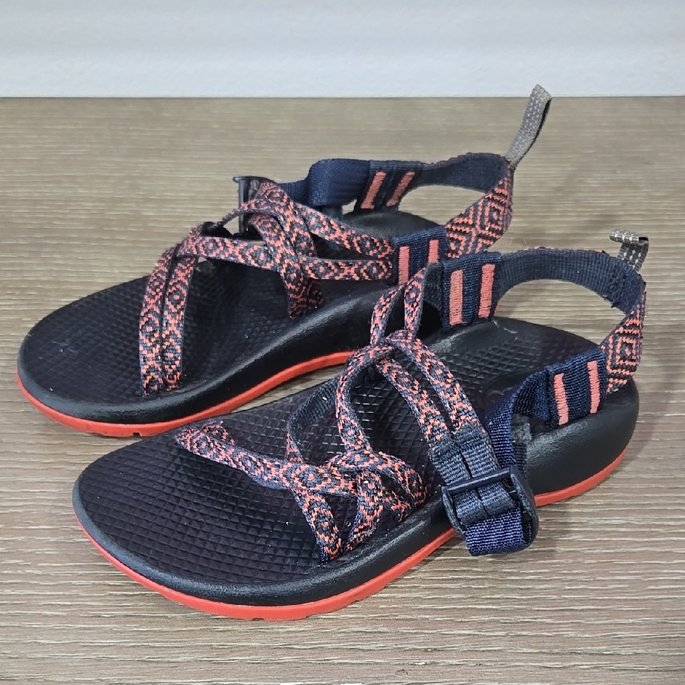 Chaco Size 1- Black and Orange